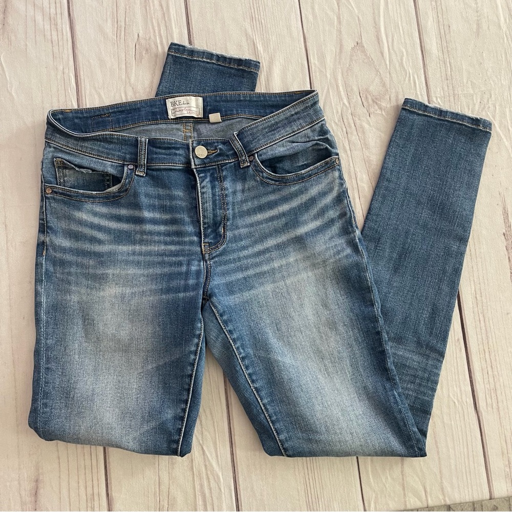 BKE Women's Light Blue Skinny Jeans